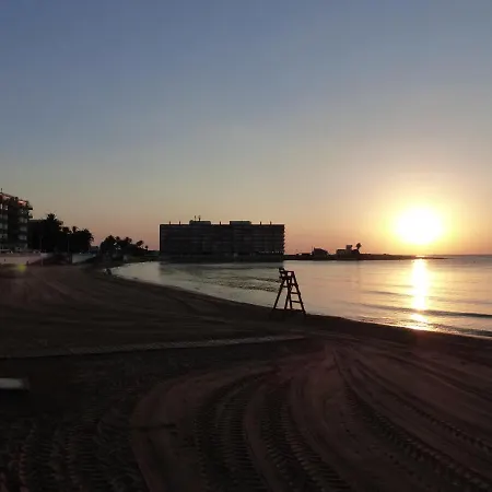 Acogedor Apartamento Cerca De La Playa Torrevieja